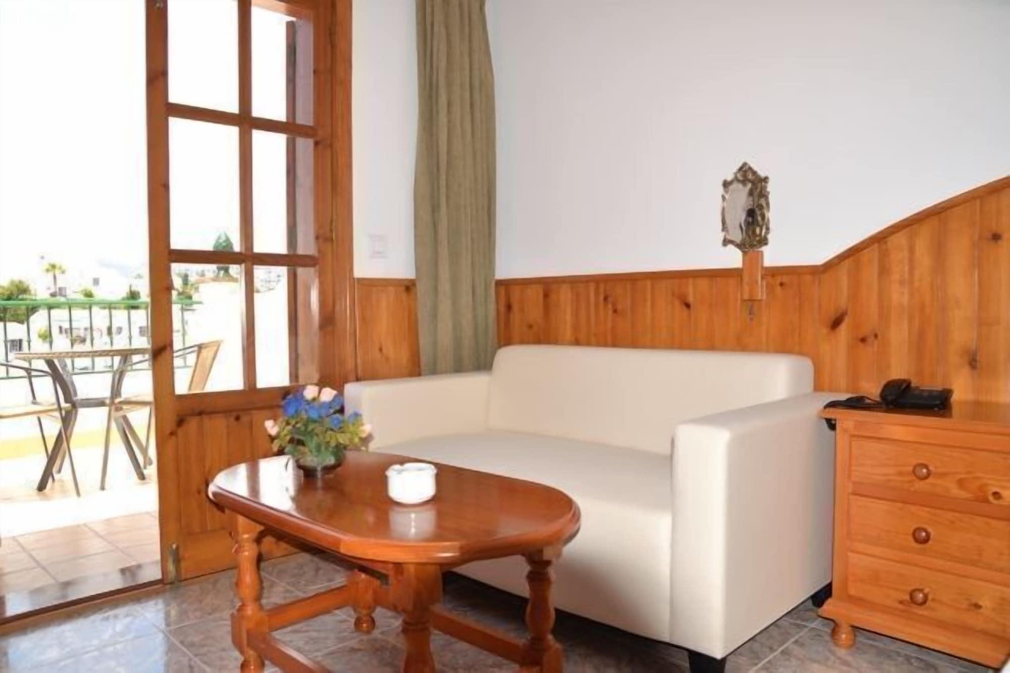 Hotel Jose Cruz Nerja Exterior foto