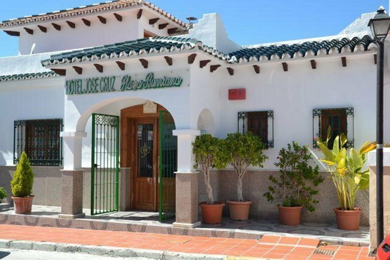 Hotel Jose Cruz Nerja Exterior foto