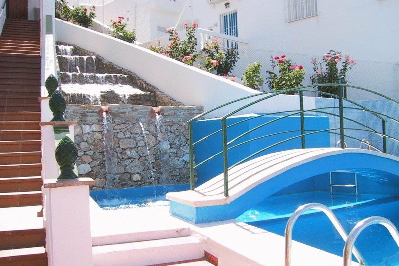 Hotel Jose Cruz Nerja Exterior foto